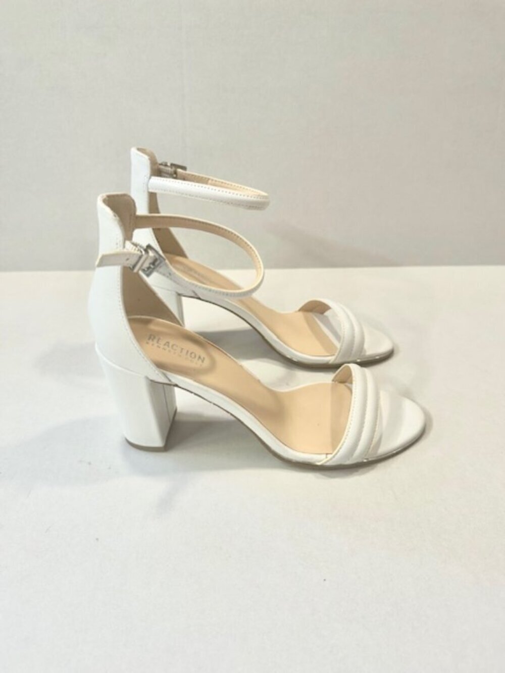 Kenneth Cole Reaction Womens Lolita Dress Sandals Block Heel White Size US 8.5 - Picture 8 of 12